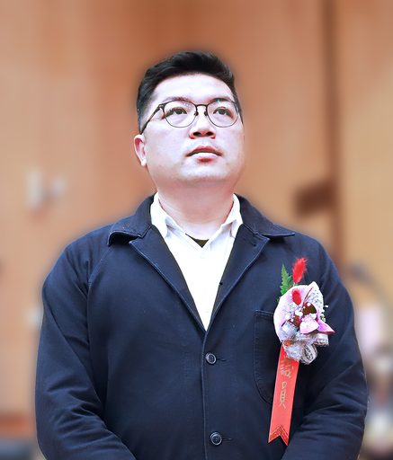 何子凡 portrait
