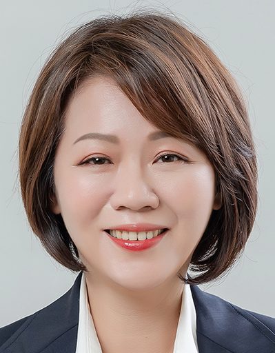 黃秋媖 portrait