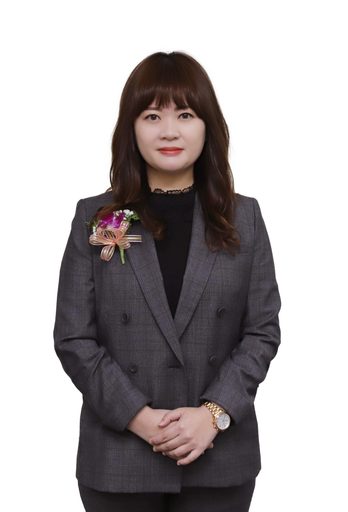 宋昀芝 portrait