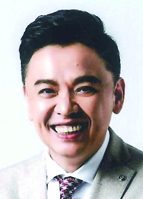 洪健益 portrait