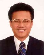 方賢仁 portrait