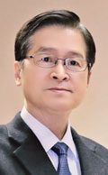 嚴德發 portrait