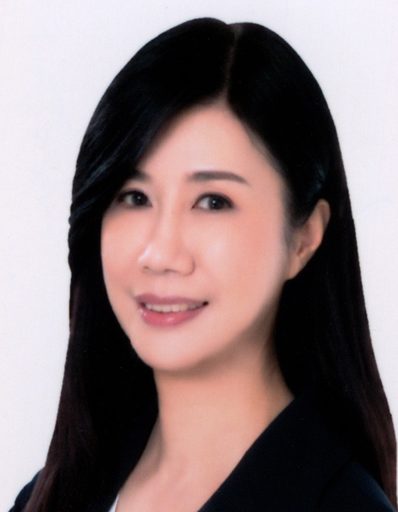 萬美玲 portrait