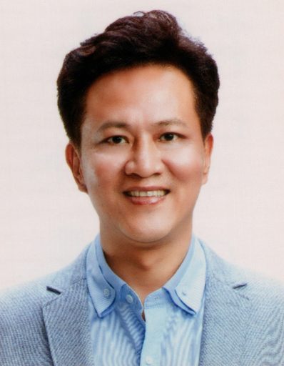 邱鎮軍 portrait