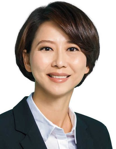 陳亭妃 portrait
